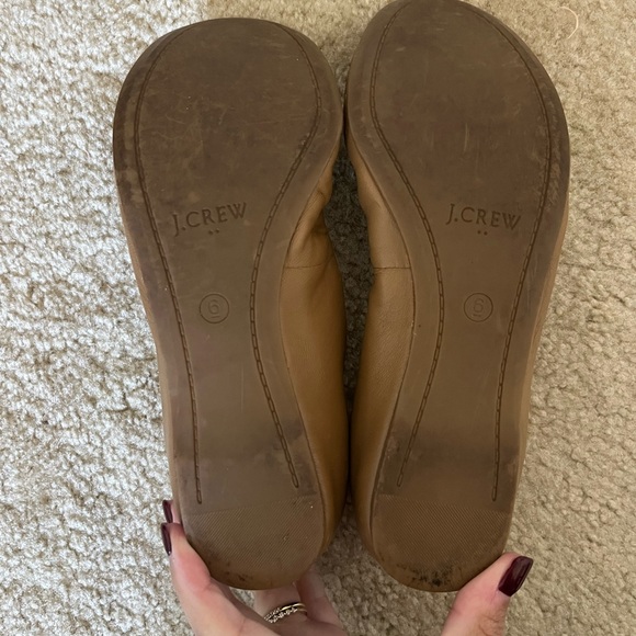J Crew nude Faux Leather Flats Sz 6 - Picture 3 of 4